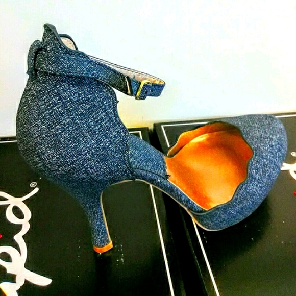 (NEW)! Cute! Blue Denim Heel! - Picture 4 of 8